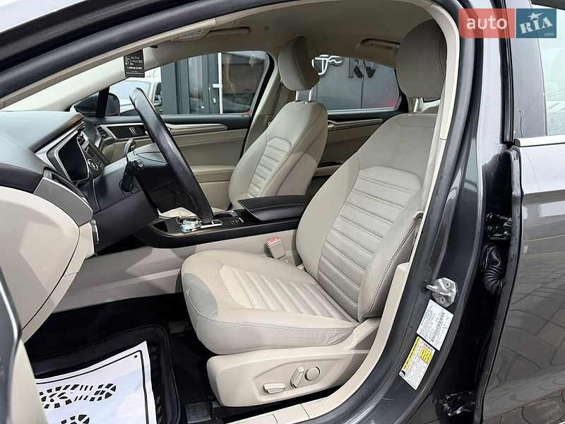 Седан Ford Fusion 2018 в Ровно фото 25 Седан Ford Fusion 2018 в Ровно