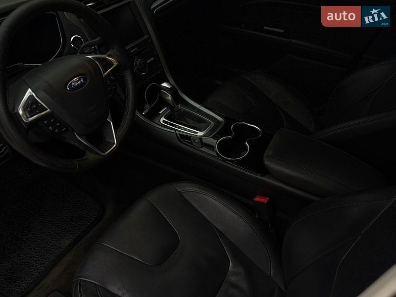 Седан Ford Fusion 2015 в Николаеве