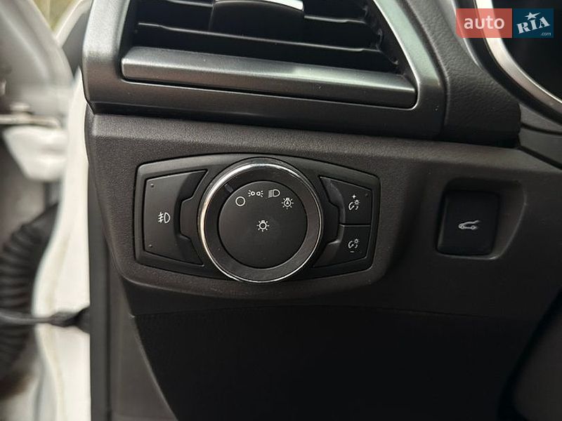 Седан Ford Fusion 2015 в Николаеве