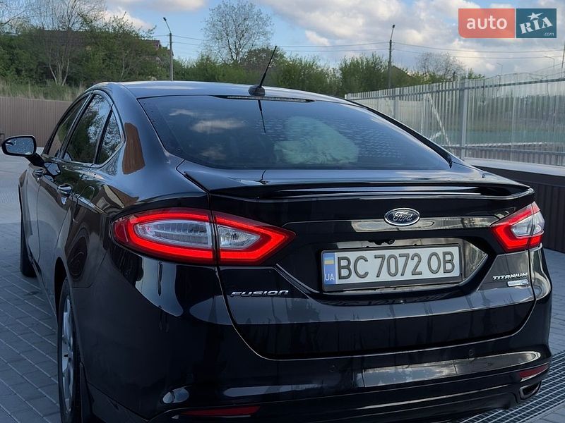 Седан Ford Fusion 2014 в Жидачові