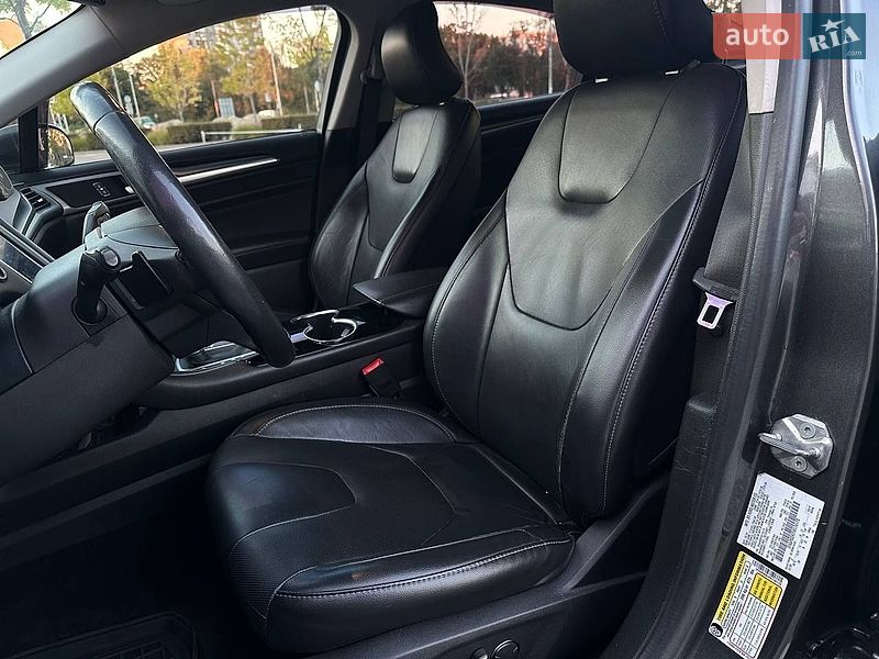 Седан Ford Fusion 2014 в Києві