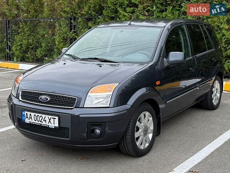 Хетчбек Ford Fusion 2010 в Києві