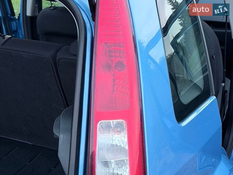Хетчбек Ford Fusion 2010 в Лубнах фото 33 Хетчбек Ford Fusion 2010 в Лубнах