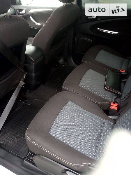 Универсал Ford Galaxy 2010 в 