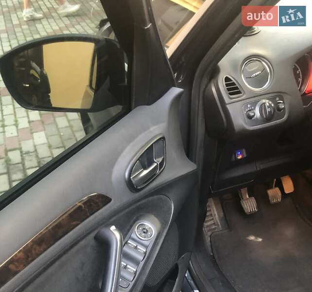 Минивэн Ford Galaxy 2008 в Черновцах