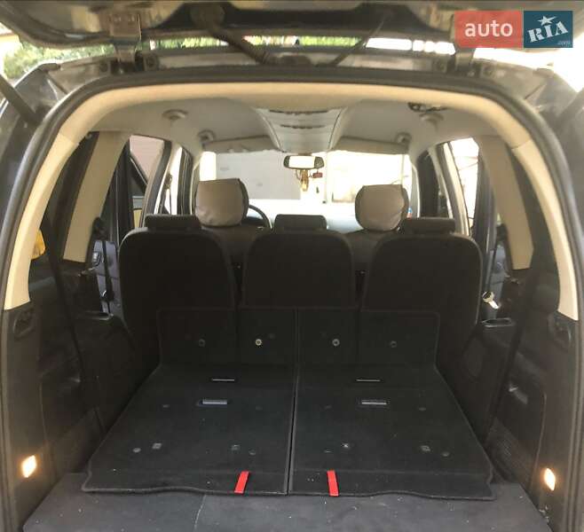 Минивэн Ford Galaxy 2008 в Черновцах