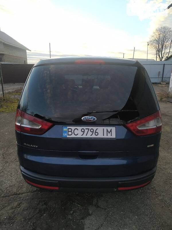Минивэн Ford Galaxy 2008 в Новояворовске