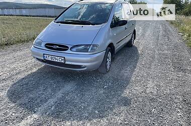 Минивэн Ford Galaxy 2000 в Надворной