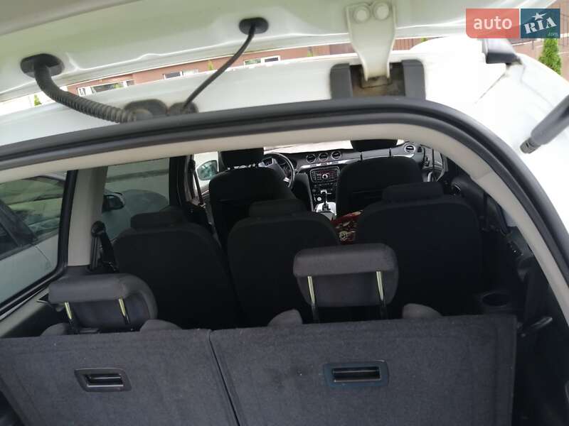 Минивэн Ford Galaxy 2010 в Броварах