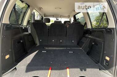 Минивэн Ford Galaxy 2013 в 