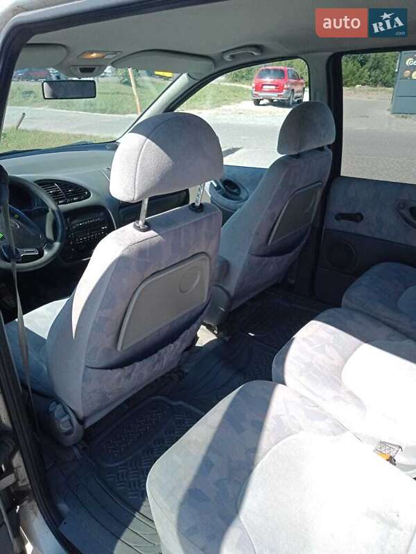 Мінівен Ford Galaxy 1996 в Львові