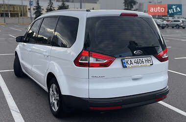 Минивэн Ford Galaxy 2011 в 