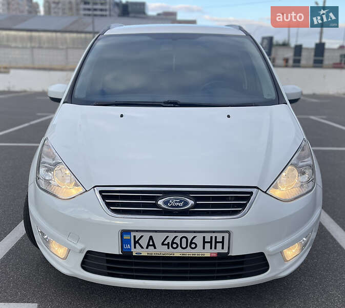 Минивэн Ford Galaxy 2011 в Киеве