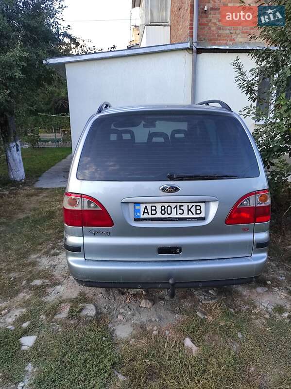 Минивэн Ford Galaxy 2004 в Волочиске