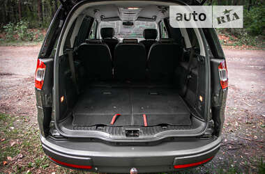 Минивэн Ford Galaxy 2008 в 