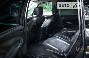 Минивэн Ford Galaxy 2008 в 