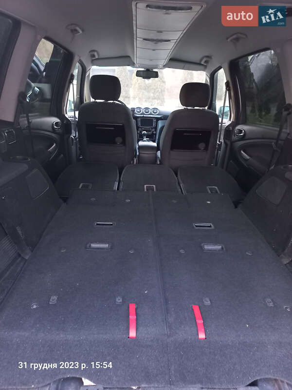 Мінівен Ford Galaxy 2010 в Чернівцях