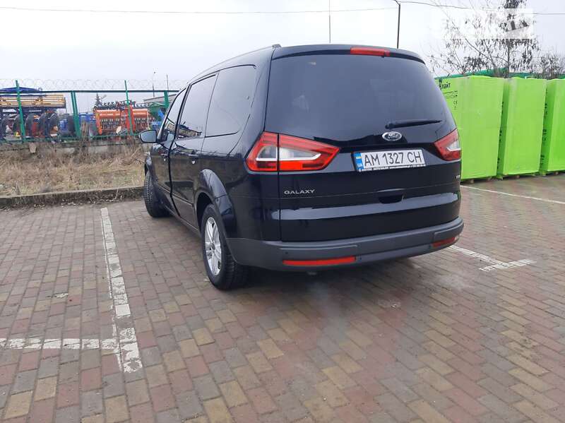 Минивэн Ford Galaxy 2010 в Житомире