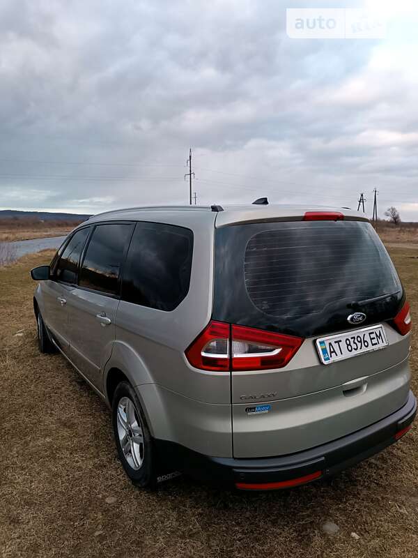 Мінівен Ford Galaxy 2010 в Калуші