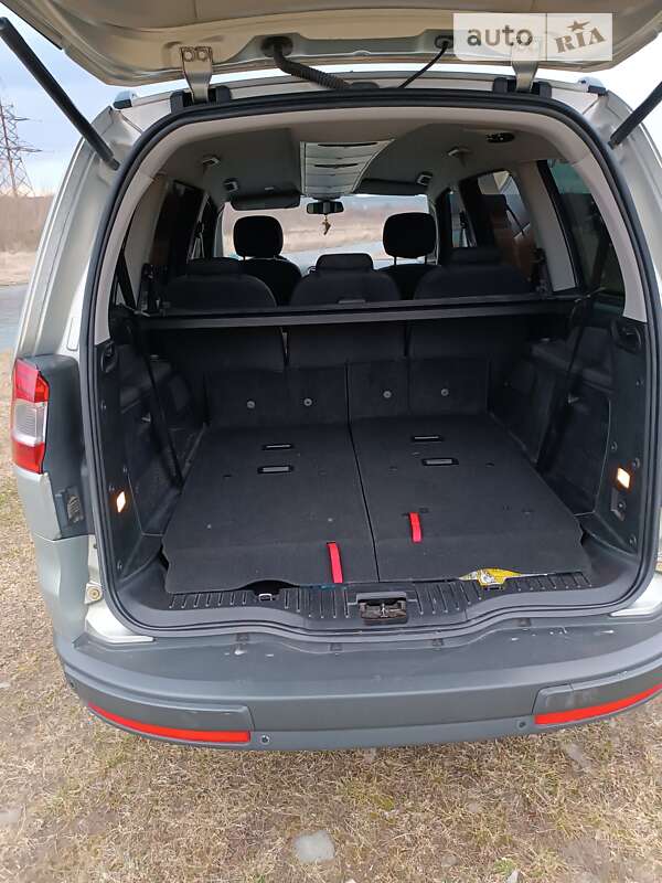 Мінівен Ford Galaxy 2010 в Калуші