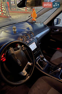 Минивэн Ford Galaxy 2012 в 