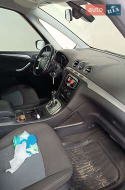 Минивэн Ford Galaxy 2013 в 