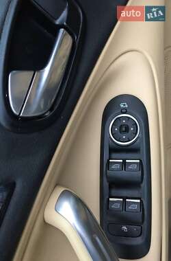 Минивэн Ford Galaxy 2011 в 