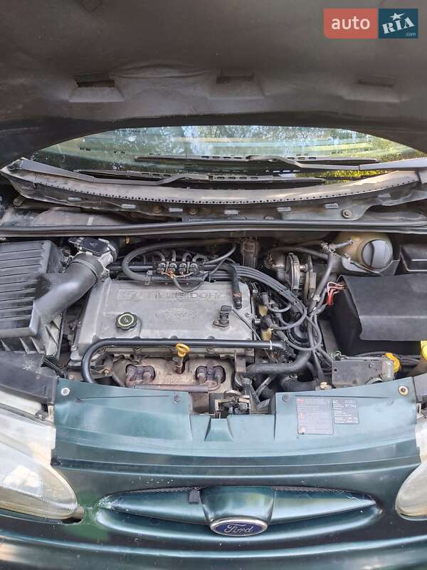 Минивэн Ford Galaxy 1996 в Киеве