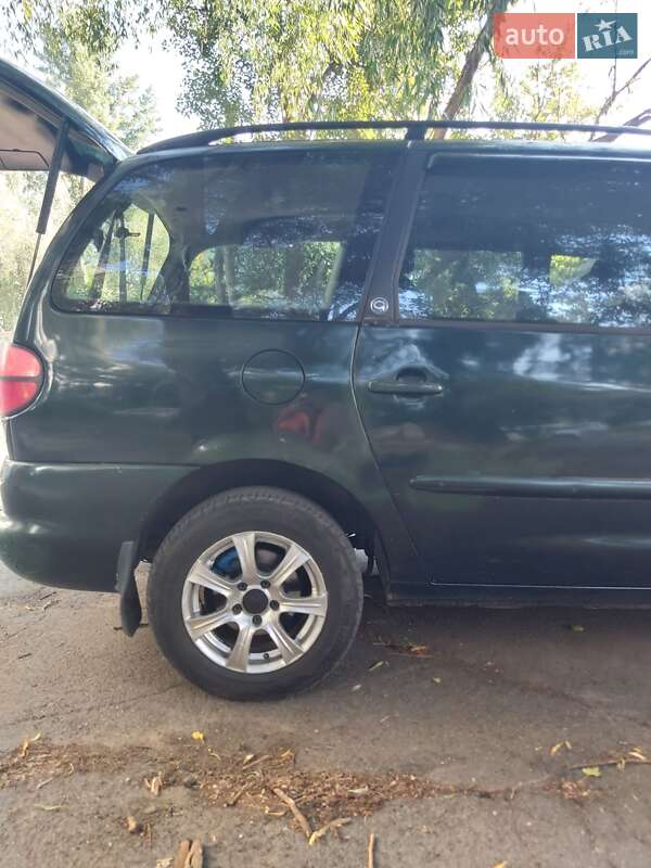 Минивэн Ford Galaxy 1996 в Киеве