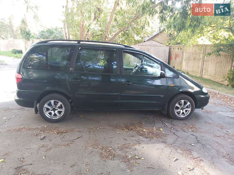 Минивэн Ford Galaxy 1996 в Киеве