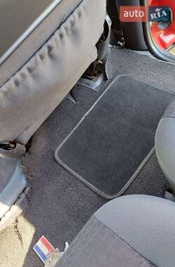 Минивэн Ford Galaxy 2004 в Луцке