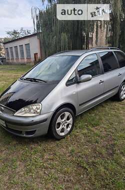 Минивэн Ford Galaxy 2005 в 
