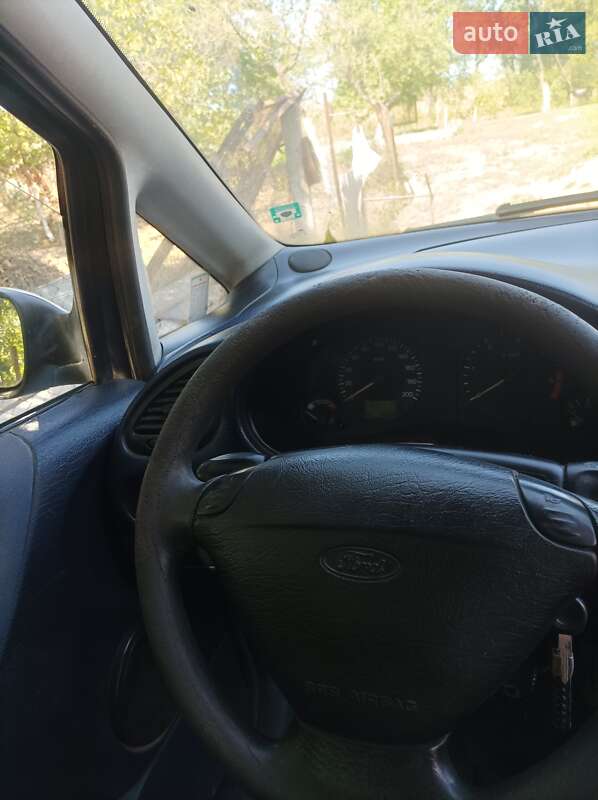 Мінівен Ford Galaxy 1998 в Чернівцях