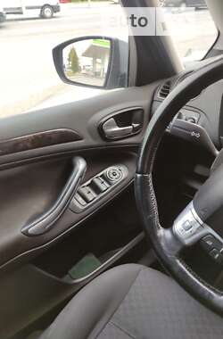 Минивэн Ford Galaxy 2009 в 