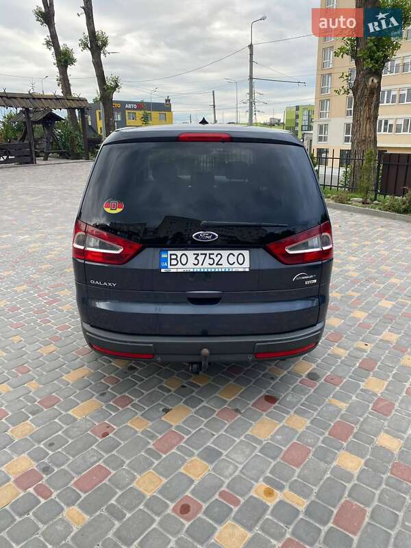 Мінівен Ford Galaxy 2009 в Тернополі