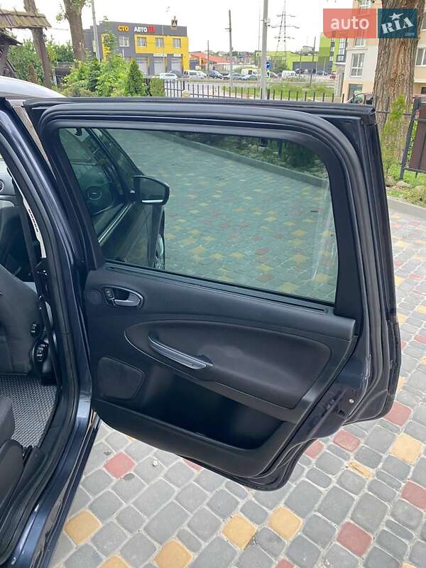 Мінівен Ford Galaxy 2009 в Тернополі