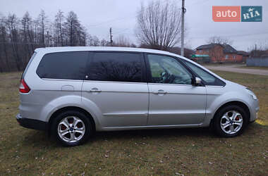 Минивэн Ford Galaxy 2010 в Черновцах