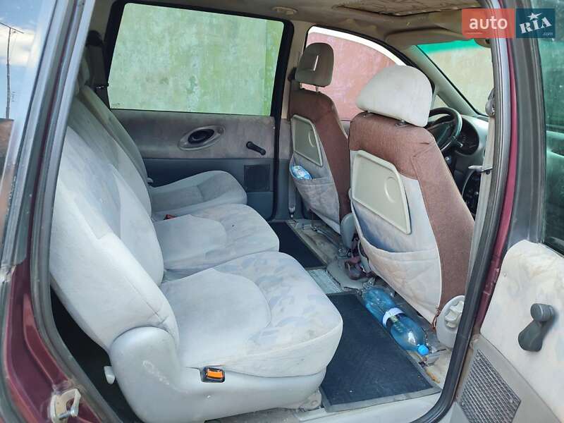 Мінівен Ford Galaxy 1996 в Охтирці