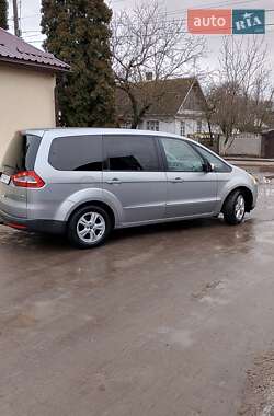 Минивэн Ford Galaxy 2010 в 