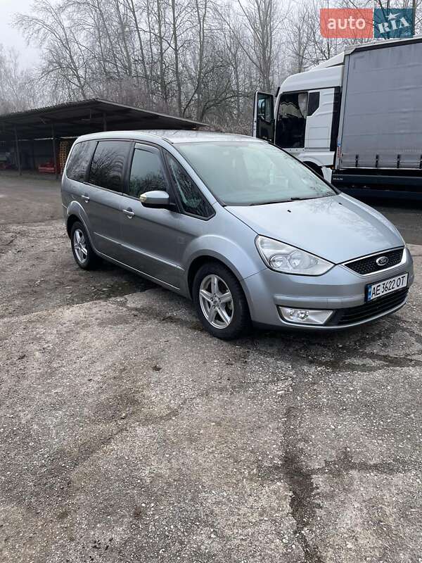 Минивэн Ford Galaxy 2006 в Покрове