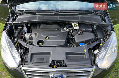 Минивэн Ford Galaxy 2011 в 