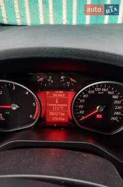 Минивэн Ford Galaxy 2014 в 