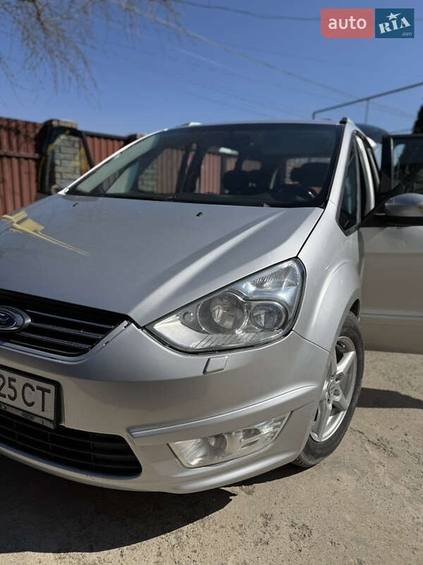 Минивэн Ford Galaxy 2010 в Каменец-Подольском