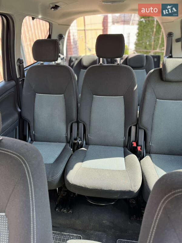 Минивэн Ford Galaxy 2010 в Каменец-Подольском