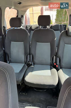 Минивэн Ford Galaxy 2010 в 