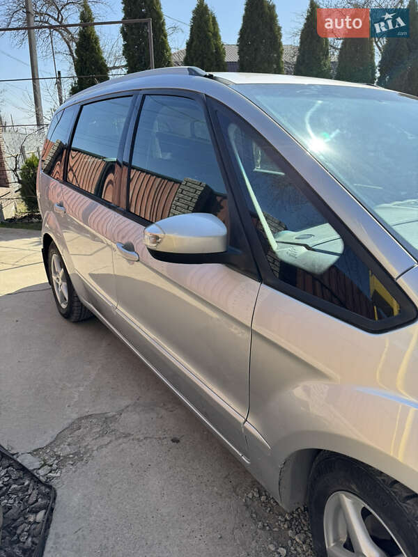 Минивэн Ford Galaxy 2010 в Каменец-Подольском