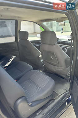 Минивэн Ford Galaxy 2000 в Чопе