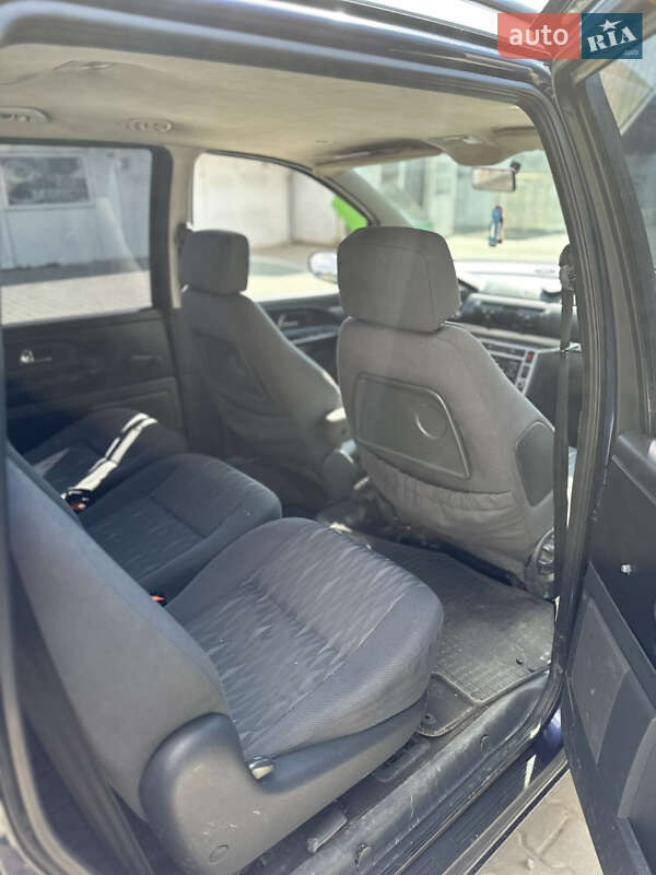 Минивэн Ford Galaxy 2000 в Чопе