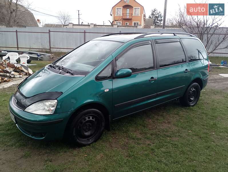 Минивэн Ford Galaxy 2001 в Киеве