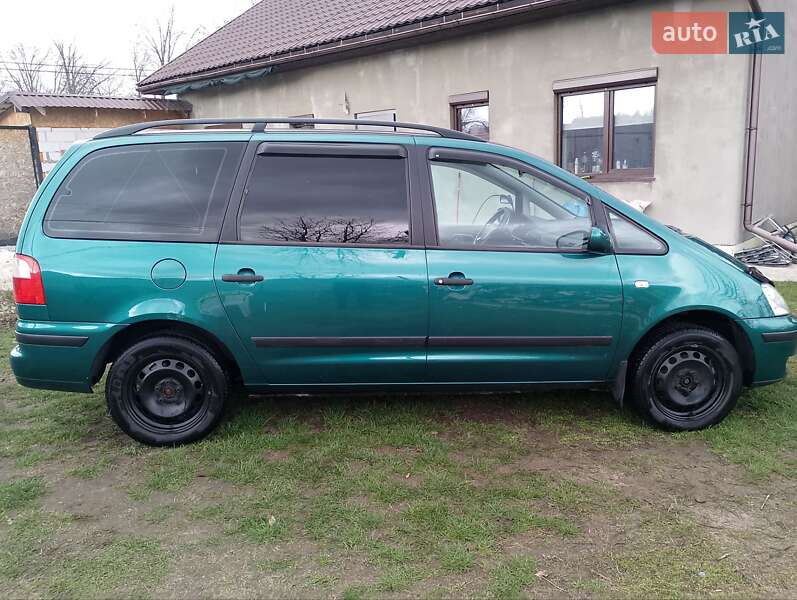 Минивэн Ford Galaxy 2001 в Киеве